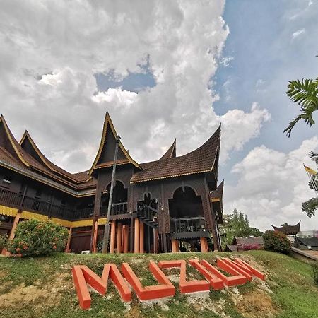 Palm Seremban Hotel Εξωτερικό φωτογραφία