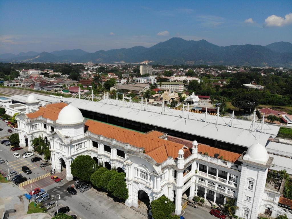 Palm Seremban Hotel Εξωτερικό φωτογραφία