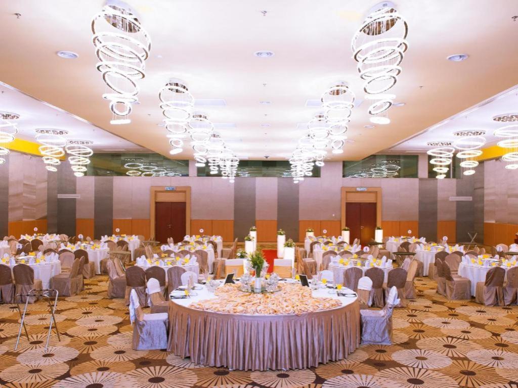 Palm Seremban Hotel Εξωτερικό φωτογραφία