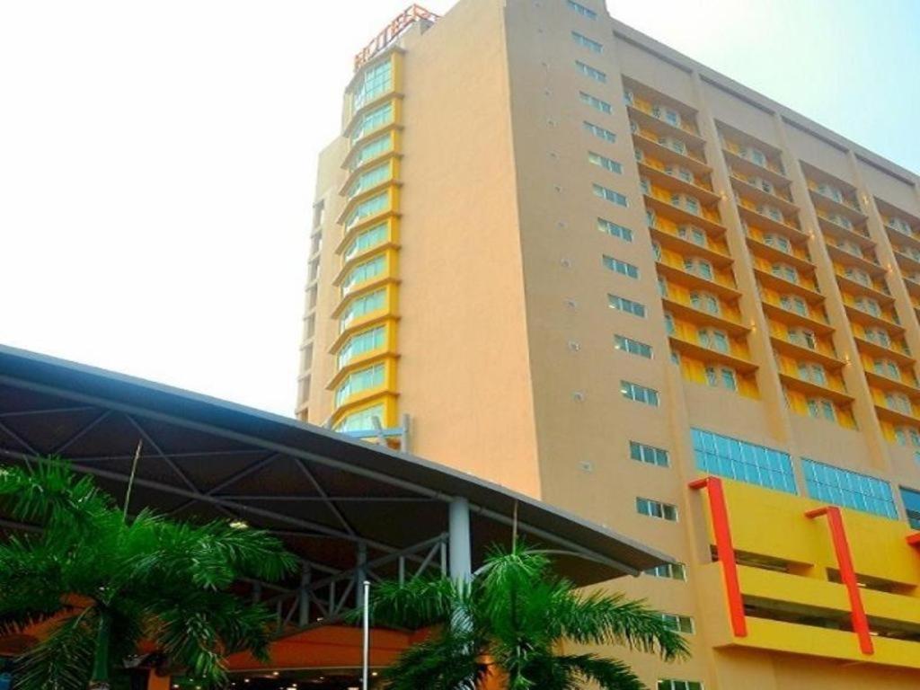 Palm Seremban Hotel Εξωτερικό φωτογραφία