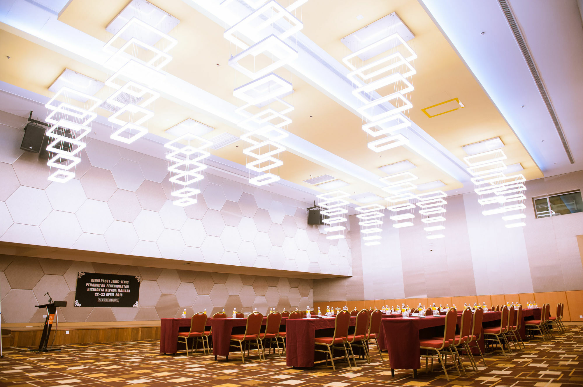 Palm Seremban Hotel Εξωτερικό φωτογραφία